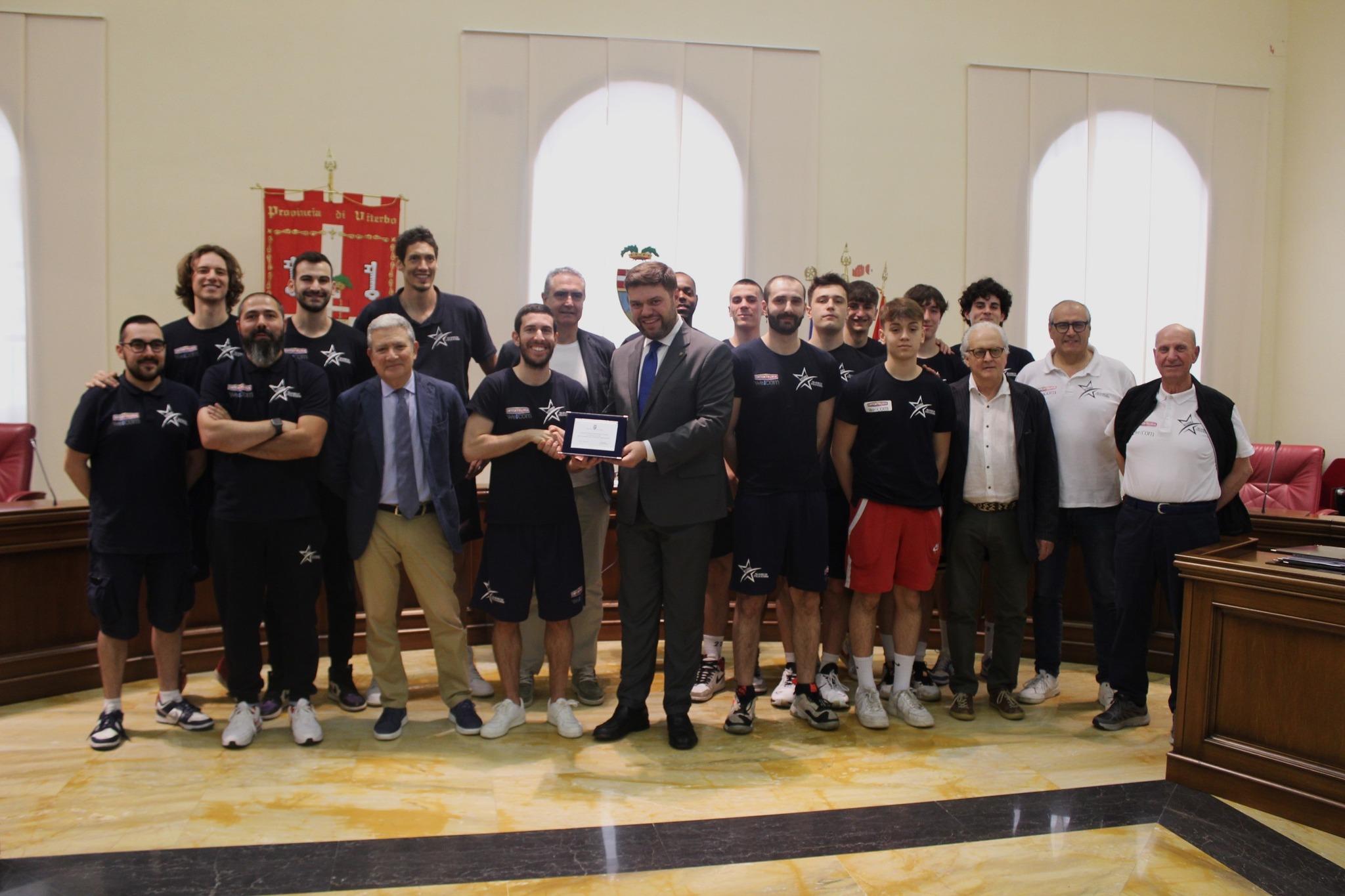 - Questa mattina il Presidente Alessandro Romoli ha ricevuto a Palazzo Gentili la visita della Stella Azzurra Viterbo, la squadra di basket che ha vinto i play off raggiungendo la promozione in serie B